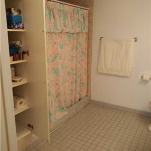 343 Clark Ave 509 - Larry Wronzberg