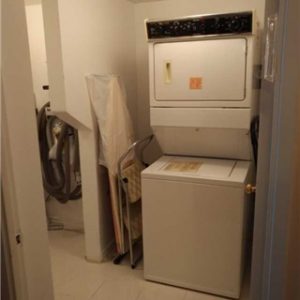 343 Clark Ave 509 - Larry Wronzberg