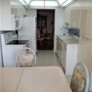 343 Clark Ave 509 - Larry Wronzberg