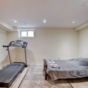 254 Mcroberts Avenue - Larry Wronzberg