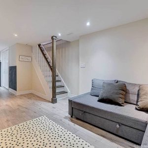 254 Mcroberts Avenue - Larry Wronzberg